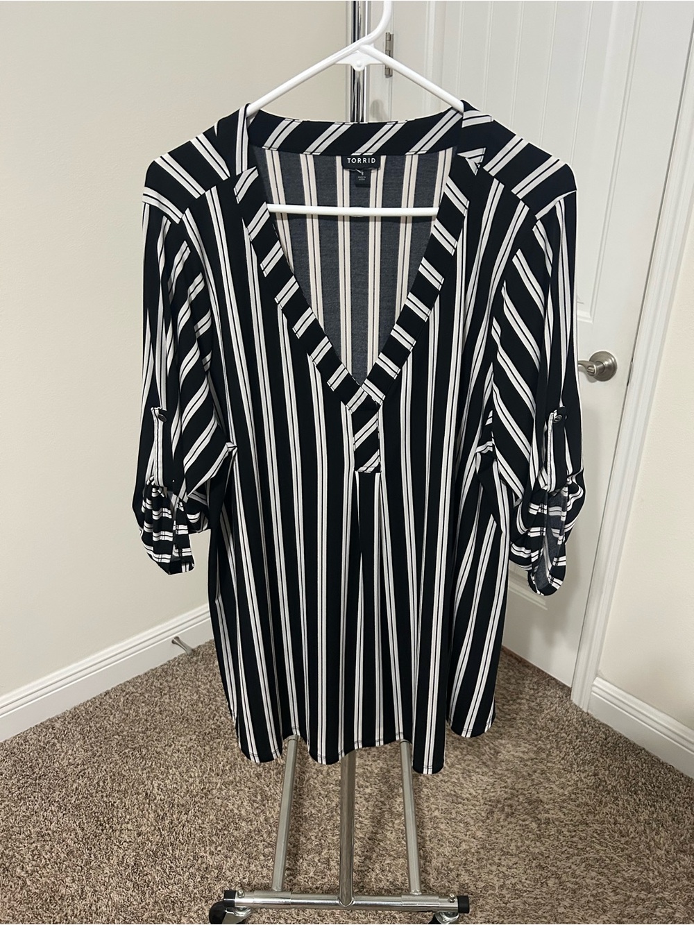 torrid Black & White Vertical Stripe V-Neck Tunic
